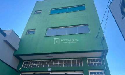 Sala com 55m² Para Alugar no Bairro do Alvinópolis, Atibaia, SP.