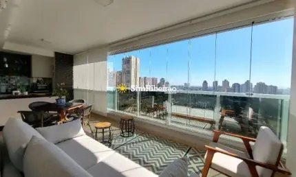 Apartamento a venda no Edifício Van Der Rohe. Bairro Jardim Botânico.