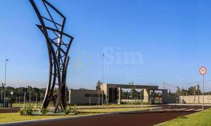 Terreno a venda no condomínio Portal da Mata. Bairro Portal da Mata.