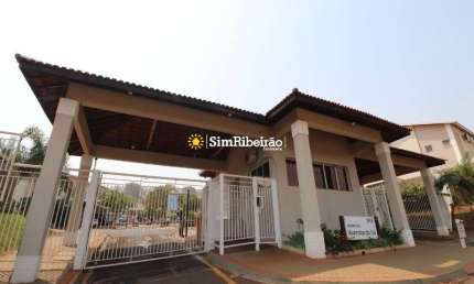 Sobrado a venda no Condomínio Vivendas do Sul. Bairro Vila do Golf.