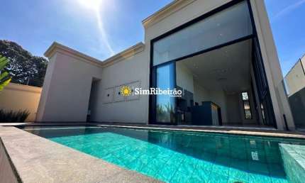 Sobrado a venda no Arara Vermelha. Bairro Condomínio Arara Vermelha.