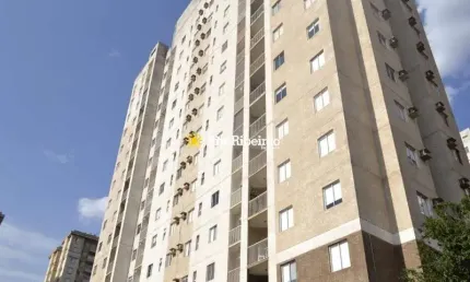 Apartamento a venda no Edifício Liber. Bairro República.