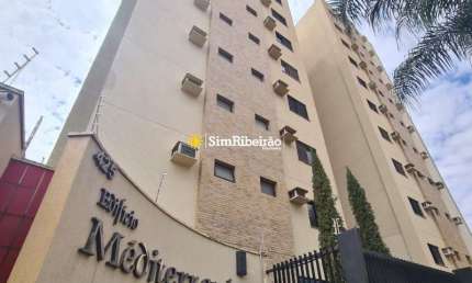Apartamento a venda no Edifício Mediterranee. Bairro Santa Cruz .