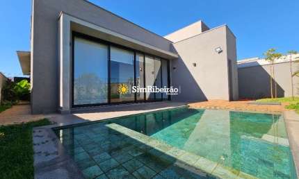 Casa a venda no Quinta dos Ventos. Bairro Vila do Golf.