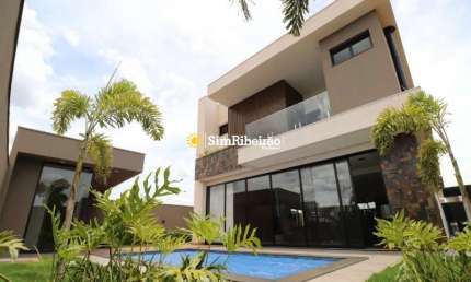 Casa a venda no Quinta dos Ventos. Bairro Vila do Golf.