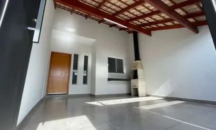 Casa com 2 quartos à venda em Laranjeiras, Uberlândia 