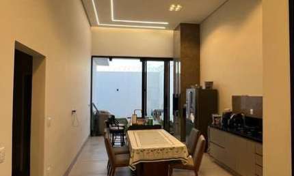 Vendo Casa de 4 Quartos sendo 1 Suite, Bairro Novo Mundo