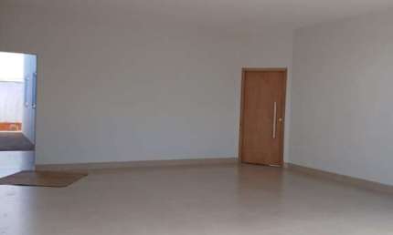Casa com 3 quartos à venda em Laranjeiras, Uberlândia 