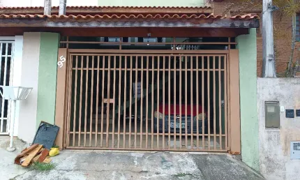 Casa Sobrado - 3 dorm - Bosque dos Eucaliptos - São José dos Campos