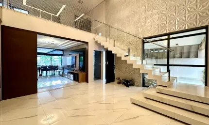 Sobrado de cinema disponível para venda na vila do golf, ribeirão preto / sp