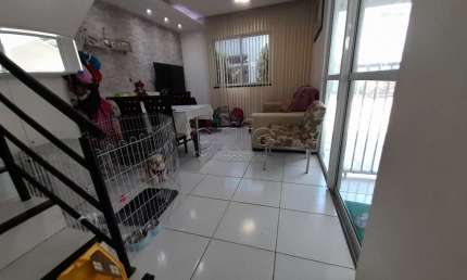 Casa em condomínio fechado com 3 quartos à venda na Recanto Tranquilo, 120, Itaperi, Fortaleza por R$ 385.000