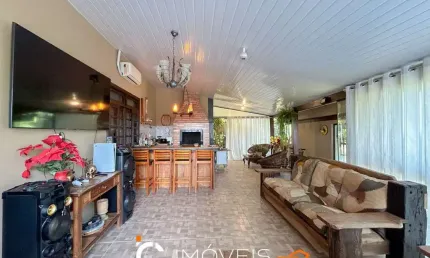 Casa com 3 dormitórios à venda, 235 m² por R$ 680.000,00 - Garcia - Blumenau/SC