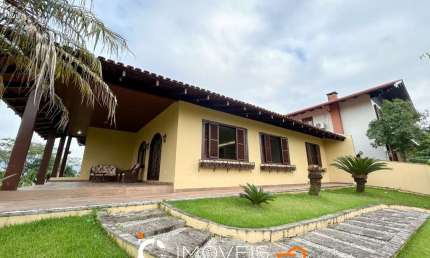 Casa com 4 suítes à venda, 424 m² por R$ 1.500.000 - Vila Nova - Blumenau/SC