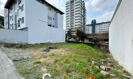 Terreno à venda, 300 m² por R$ 500.000,00 - Vila Nova - Blumenau/SC