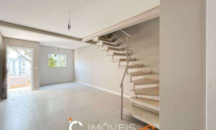 Sobrado com 2 dormitórios à venda, 95 m² por R$ 585.000,00 - Escola Agrícola - Blumenau/SC