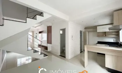 Sobrado com 3 dormitórios à venda, 109 m² por R$ 449.000,00 - Itoupavazinha - Blumenau/SC