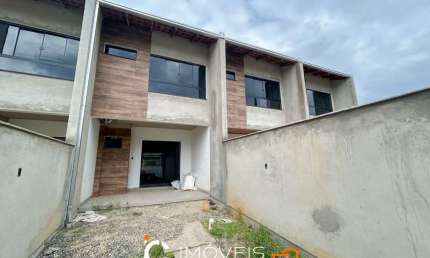 Sobrado à venda, 103 m² por R$ 495.000,00 - Água Verde - Blumenau/SC