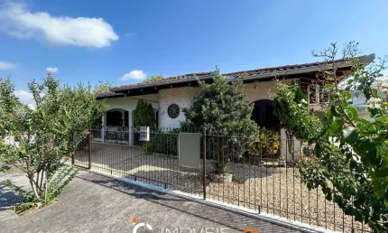 Casa com 4 dormitórios à venda, 289 m² por R$ 875.000,00 - Itoupava Norte - Blumenau/SC