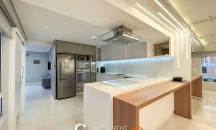 Apartamento com 4 dormitórios à venda, 204 m² por R$ 1.480.000,00 - Ponta Aguda - Blumenau/SC