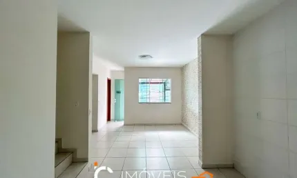 Sobrado com 2 dormitórios à venda, 64 m² por R$ 249.000,00 - Itoupava Central - Blumenau/SC