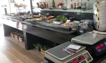 Ponto Comercial Restaurante com 104m² Sulacap/ Mallet Rj
