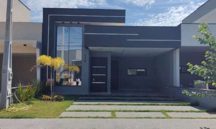 Imperdível Casa em Condomínio à Venda em Indaiatuba-SP no Loteamento Park Gran Reserve: 3 Quartos, 3 Suítes, 2 Salas e Mais!
