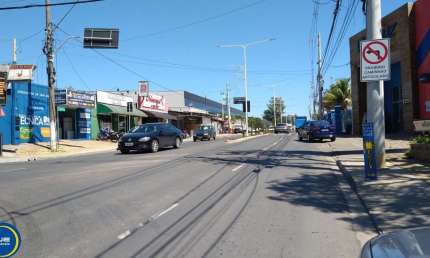 ÁREA COMERCIAL EM INDAIATUBA BAIRRO ITAICI FRENTE PARA AVENIDA