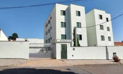 Apartamento à venda no Alto da Colina, Indaiatuba-SP: 2 quartos, 2 salas, 1 banheiro, 1 vaga de garagem!