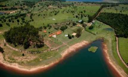 Fazenda à venda na Fazenda Canaã, SN, Centro, Arandu