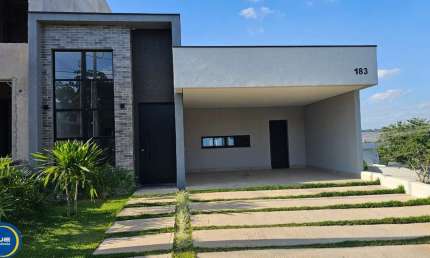 Espetacular casa em condomínio à venda em Indaiatuba-SP, Jardim Piemonte: 3 quartos, 3 suítes, 2 salas, 5 banheiros, 4 vagas, 195m².