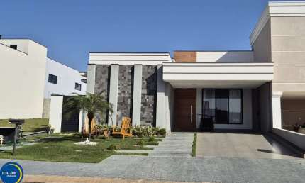 Imperdível Casa em Condomínio à Venda em Indaiatuba-SP: 3 Quartos, 1 Suíte, 2 Salas, 4 Banheiros, 4 Vagas, 171,47m².