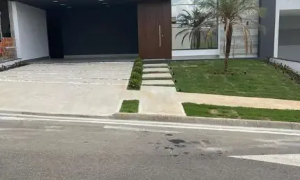 Imperdível! Casa de alto padrão com 3 suítes e 4 vagas em Indaiatuba-SP no Residencial Milano