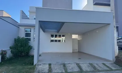 Casa em condomínio de luxo em Indaiatuba-SP, Park Real, 2 quartos, 2 suítes, 4 banheiros, 2 vagas e 150m².