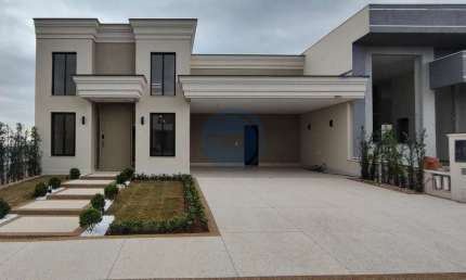 Luxuosa Casa em Condomínio à Venda em Indaiatuba-SP  3 quartos, 3 suítes, 2 salas, 4 banheiros, 4 vagas, 188m²  Imperdível!