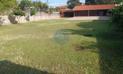 Chácara à venda em Indaiatuba-SP, Colinas de Indaiatuba: 1 quarto, 1 suíte, 1 banheiro, 69m² de área. Aproveite já!