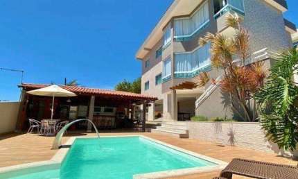 Casa com 4 suítes à venda em Muquiçaba - Guarapari/ES