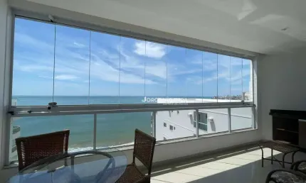 Apartamento com 3 dormitórios para alugar por R$ 550,00/dia - Praia do Morro - Guarapari/ES
