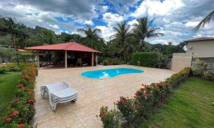 Chácara com 3 dormitórios à venda, 3400 m² por R$ 1.100.000,00 - Iguape - Guarapari/ES