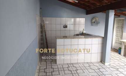 Casa à venda no bairro Vila Paraíso (Rubião Junior) - Botucatu/SP