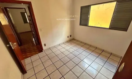 Casa com 3 quartos à venda no Centro, Botucatu 