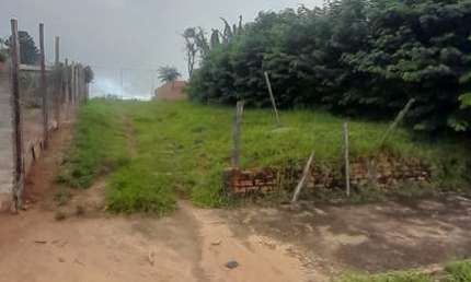 Terreno à venda no bairro Park Residencial Convívio - Botucatu/SP