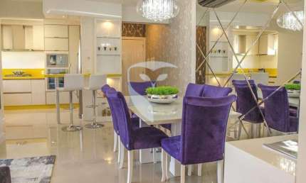 Apartamento com 3 quartos à venda no Panazzolo, Caxias do Sul  por R$ 850.000