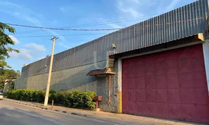 Barracão / Galpão / Depósito com 10 salas para alugar em Capivari, Louveira 