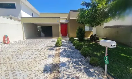 Casa em condomínio fechado com 3 quartos à venda no Condomí­nio Picollo Villaggio, Louveira 