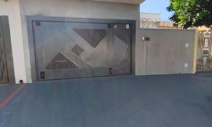Casa com 3 quartos à venda na Rua Ivone Thomazini Vezolli, Jardim Interlagos, Ribeirão Preto