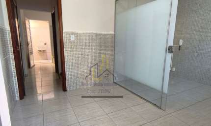 - Excelente Oportunidade para sua empresa – Sobrado Reformado e Desocupado!