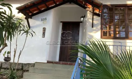 Casa com 5 quartos à venda na Rua José Henrique Veras, 258, Lagoa da Conceição, Florianópolis por R$ 2.480.000
