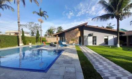 Casa com 3 dormitórios à venda, 250 m² por R$ 1.920.000,00 - Jardim  São Lourenço - Bertioga/SP