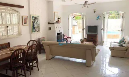 Casa com 4 dormitórios para alugar, 180 m² por R$ 1.800,00/dia - Jardim  São Lourenço - Bertioga/SP