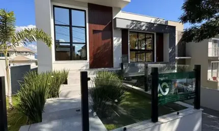Casa com 4 quartos à venda em Pedra Branca, Palhoça 